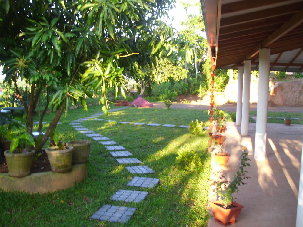 Mount View Villa Resort Mirissa Eksteriør billede